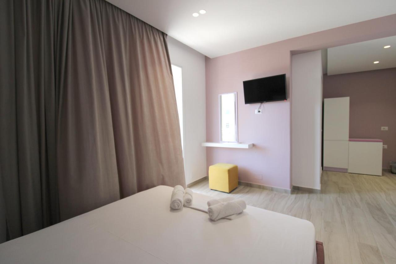 Hotel Bega Ksamil Buitenkant foto