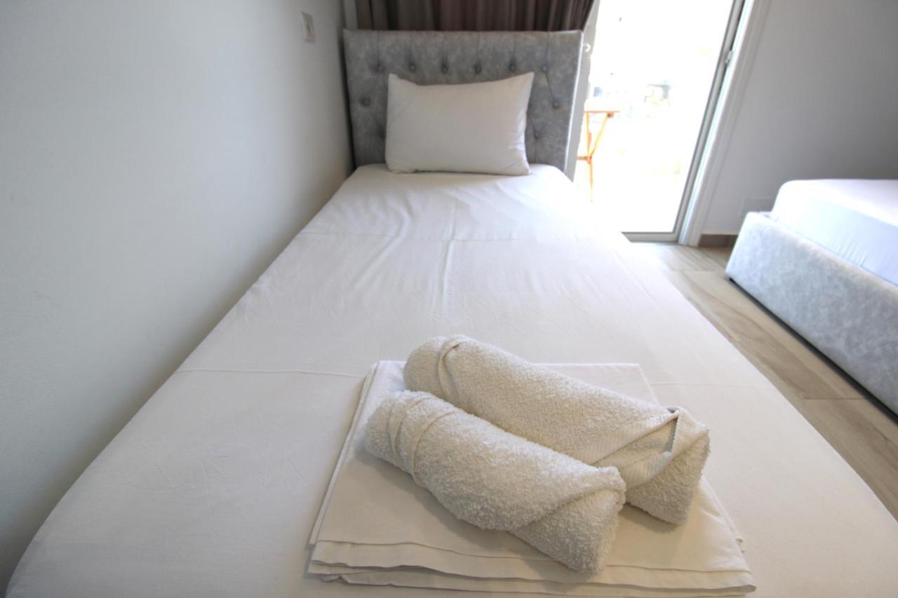 Hotel Bega Ksamil Buitenkant foto